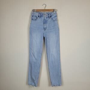 Abercrombie & Fitch Jeans 26 2 Regular 90s Straight Ultra High Rise Light Wash